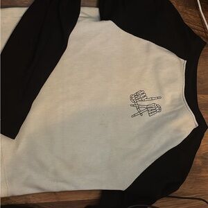 Forever 21 Black and White Long Sleeve Tee